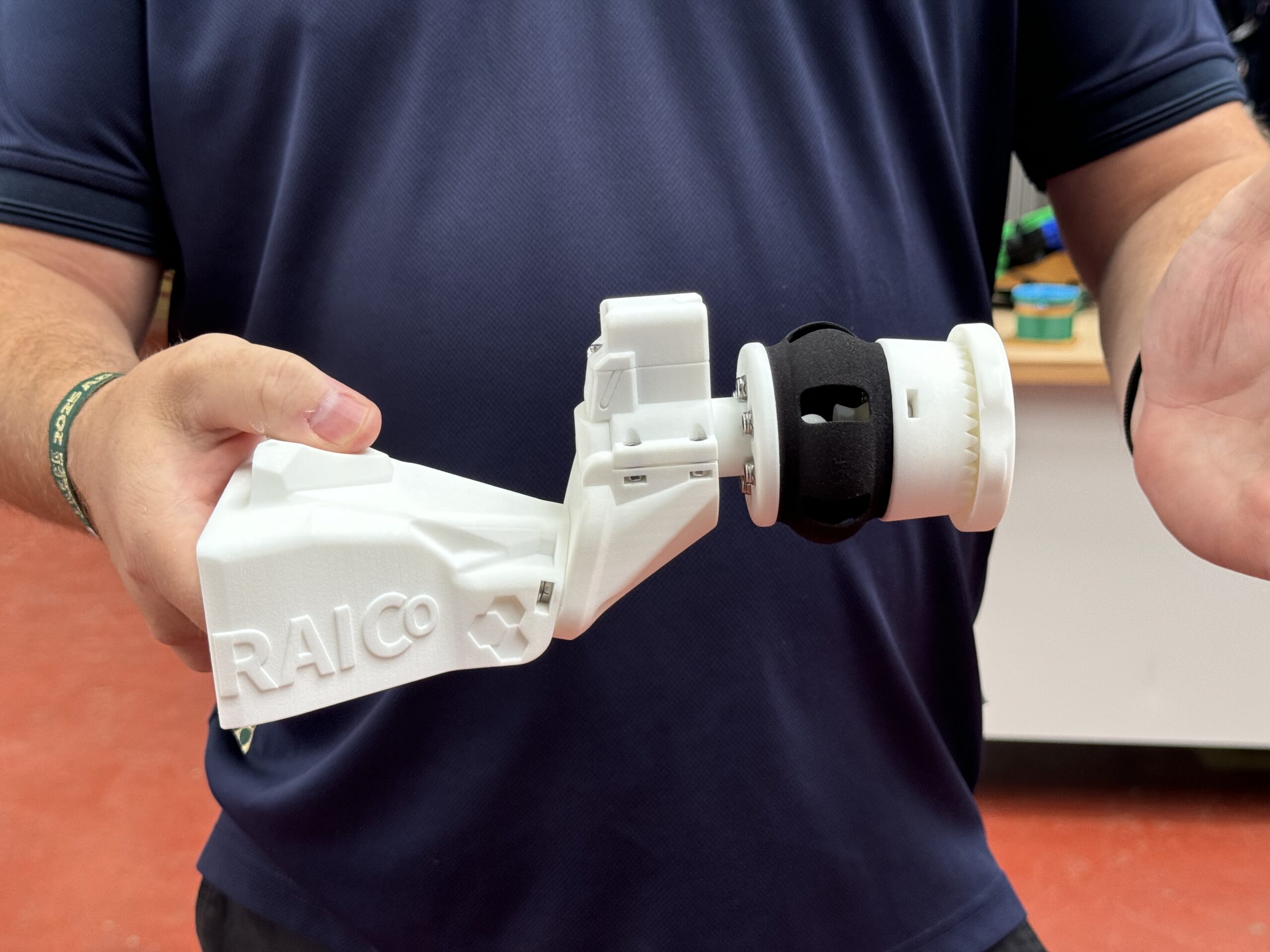 RAICo - Swabbing tool closeup